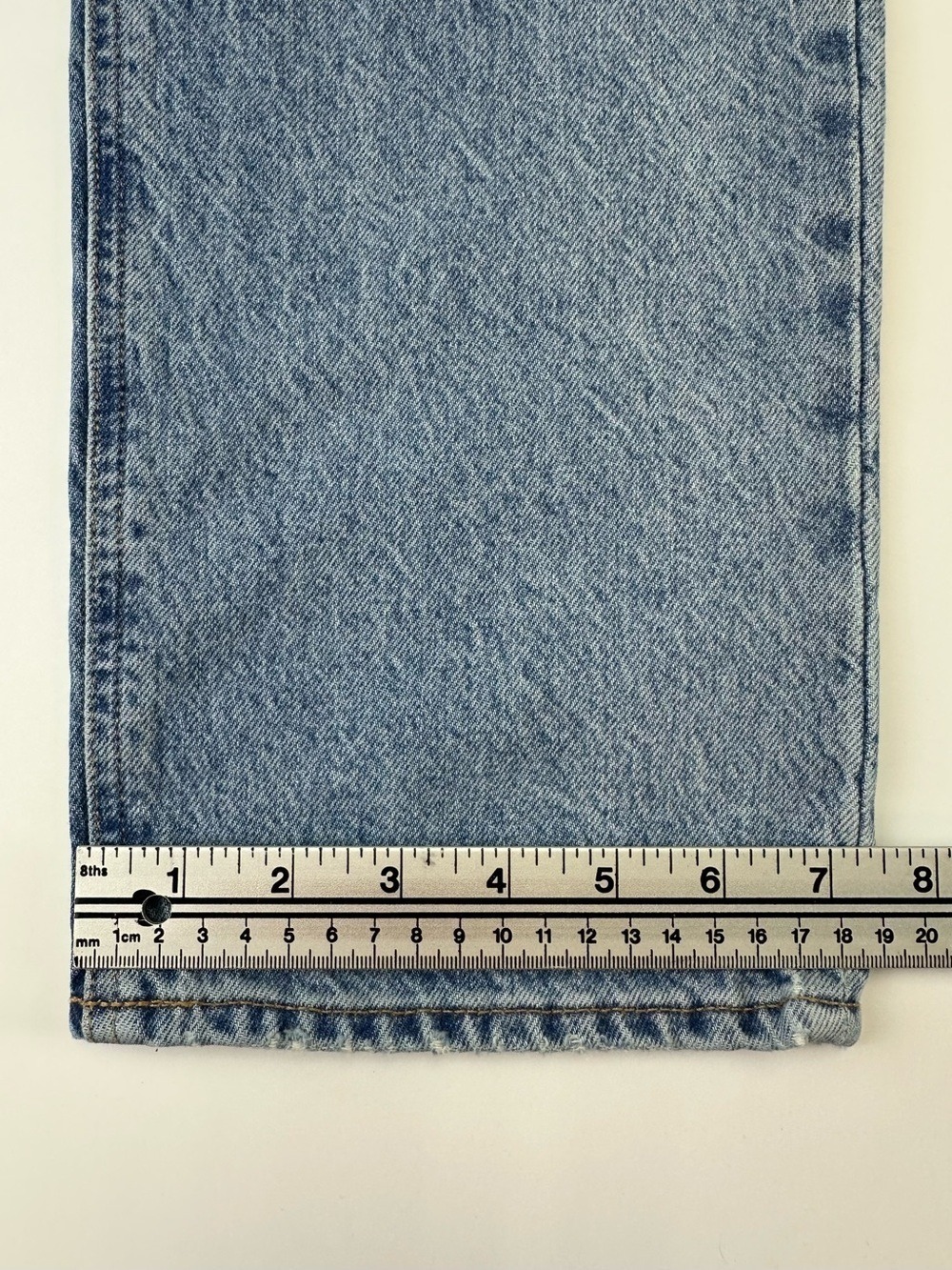 Aritzia Denim Forum The 90s cinched HiRise Straight leg jeans 28in waist cotton - Picture 10 of 16